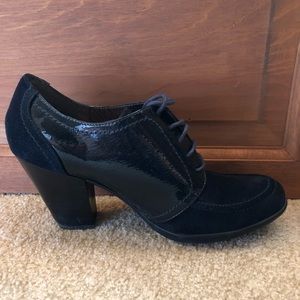 Navy Suede Kenneth Cole Reaction Ankle Booties